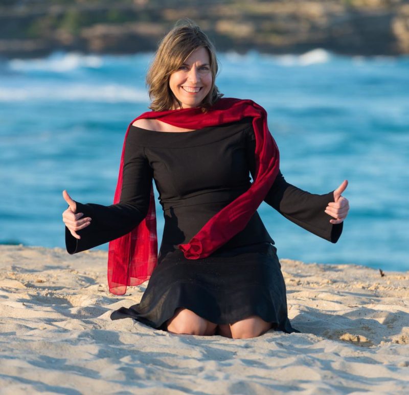Monique Hohnberg Founder of Rise Regardless | Personal Development & Lifestyle Website
